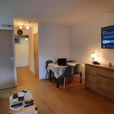 アパート Sur 4 Personnes 6 Couchages *